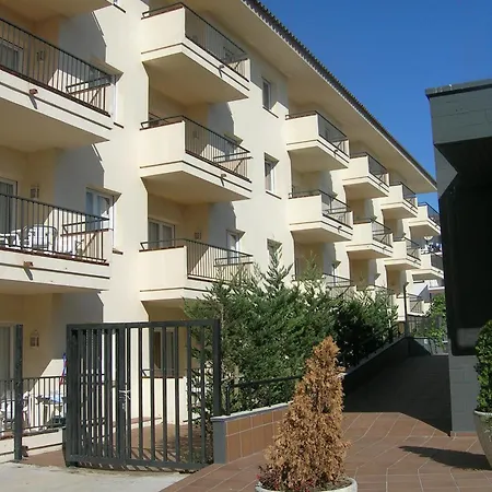 Tropik Condo