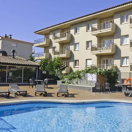 Condo Tropik